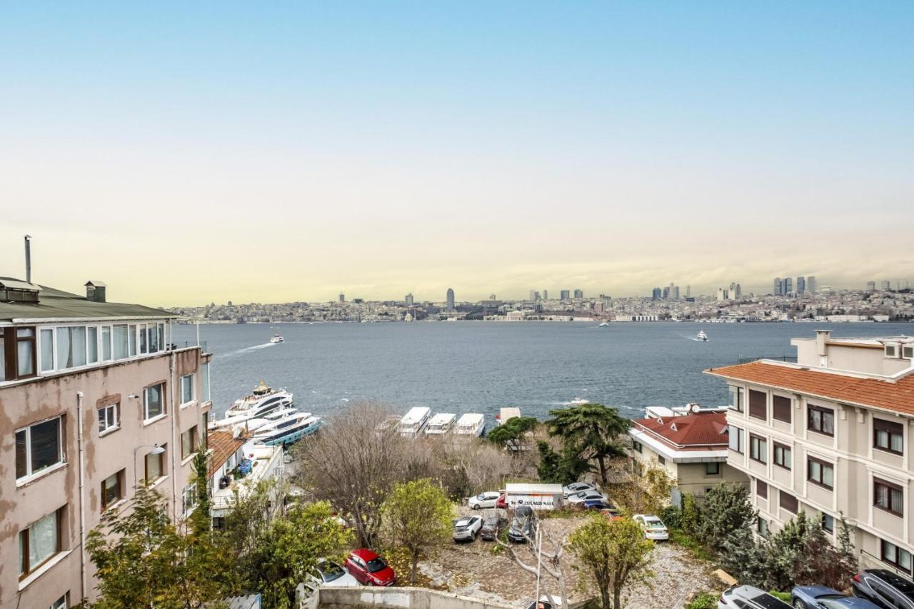 Flat With Sea View Near Uskudar Ferry Station Istanbul Exterior photo